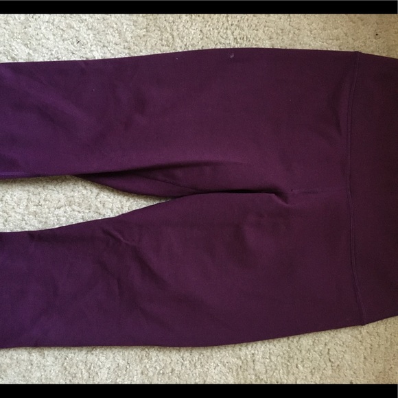 Fabletics Highwaisted Powerhold Leggings L - Picture 3 of 5